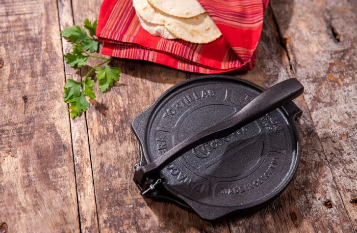How to Keep Tortillas Warm After Pressing and Cooking