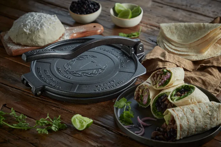 What Size Tortilla Press Do I Need? Comparison and Size Guide